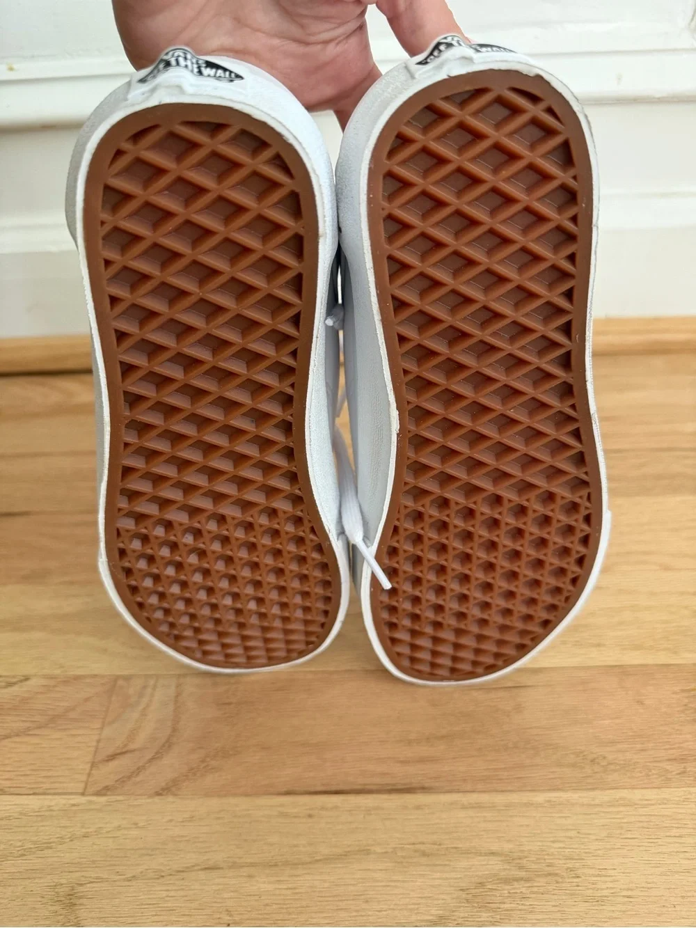 NIB VANS Old Skool Leather Truewhite W 6.5 / M 5
